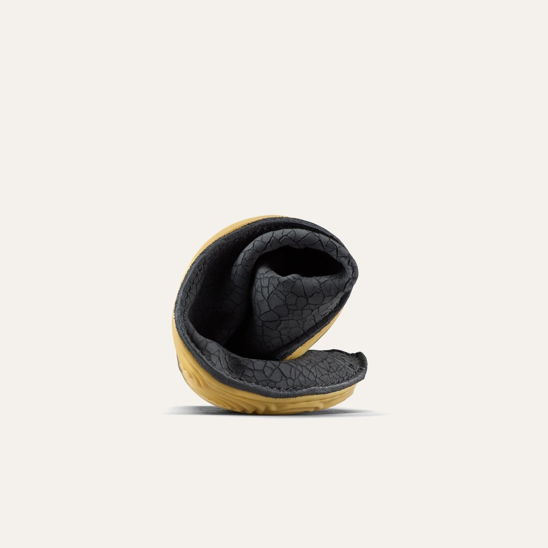 Sensus II Grounding Womens - Obsidian Cracked Leather
